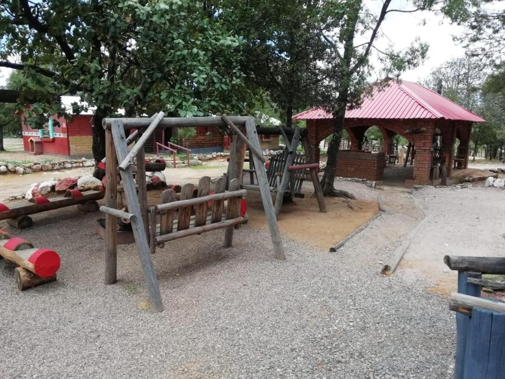 Rancho Cabanas San Isidro Cerocahui Luaran gambar